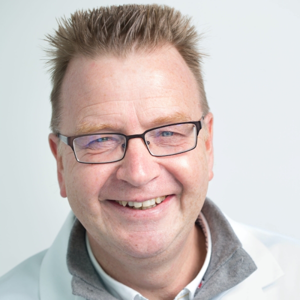 Prof Andrew Sewell